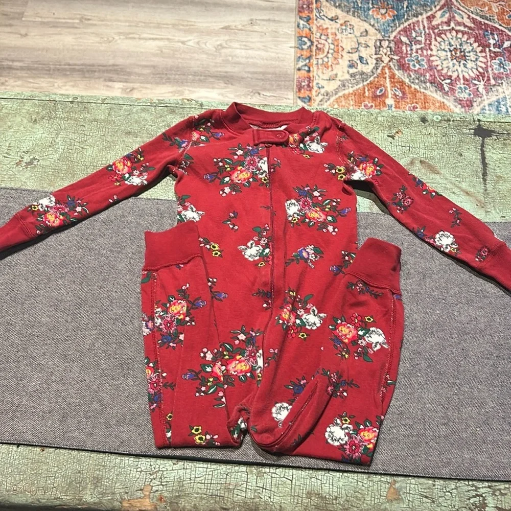 Hanna Andersson Swedish Bouquet Red Footless Sleeper Pajamas Size 90/3